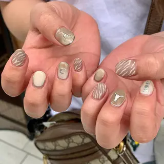 ネイル 鈴木 まゆのネイルデザイン