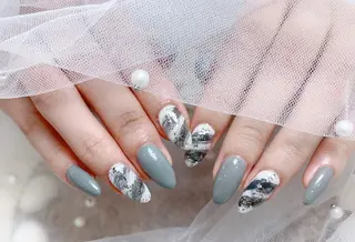 ネイル RiRi  ネイルサロンのネイルデザイン