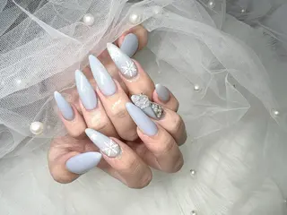 ネイル ガールネイルサロン所属・ガール　ネイルサロン 垣内　英里のネイルデザイン