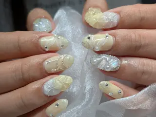 ミディアム salon  Liange所属・La maharo YUのネイルデザイン