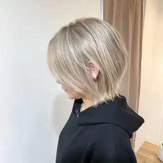 ショート カラー サブリナシュシュ所属・朝倉 海斗のヘアスタイル