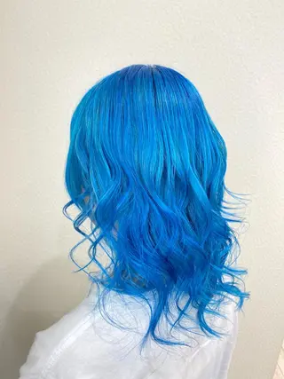 ミディアム ゆぴ☾‪/推しカラー /ハイトーンのヘアスタイル