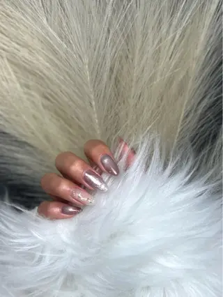 ネイル haku 🤍のネイルデザイン