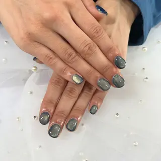 ショート 辻 真奈加のネイルデザイン
