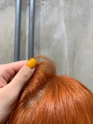 ミディアム カラー ワタナベ アオイのヘアスタイル