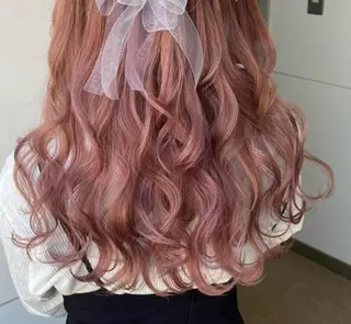 カラー 艶カラー🌸アレンジ 🌹Sally🕊️のヘアスタイル