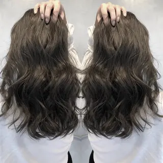 ロング カラー M IIのヘアスタイル