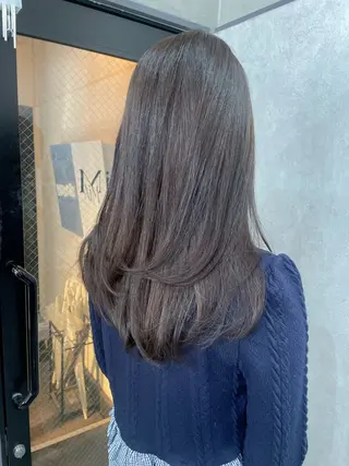 ロング カラー AIRI layer cut hairのヘアスタイル
