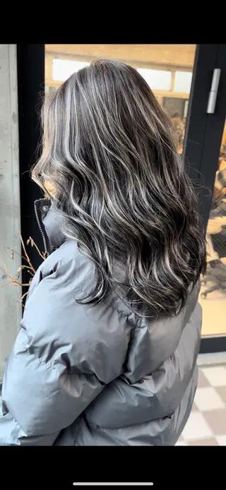 ロング 🌺KANA🇺🇸 海外トレンドヘアのヘアスタイル