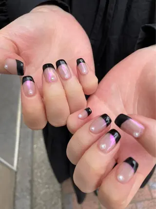 ネイル Shiori・:* 💫のネイルデザイン