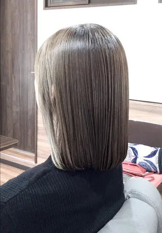 ミディアム カラー Annon プライベートサロンのヘアスタイル