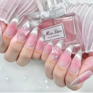 ネイル TiTi Pomme Rinoのネイルデザイン