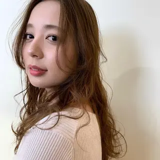 ロング カラー 上川 美幸のヘアスタイル