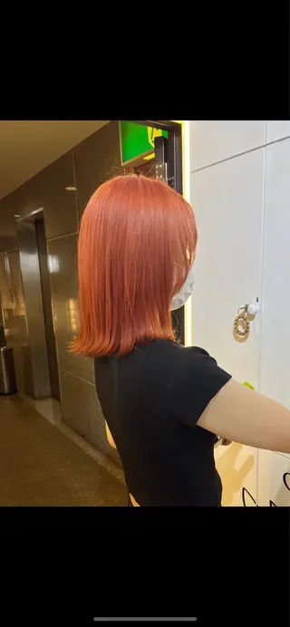 ミディアム カラー 暖色/まろベージュ/ シカタユウカのヘアスタイル