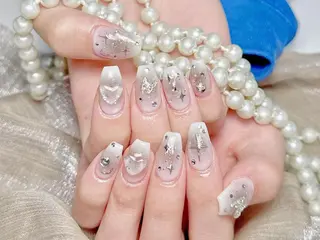 ネイル KIMI 🐰のネイルデザイン