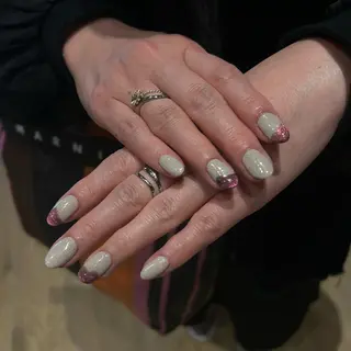 ネイル A. Hashimotoのネイルデザイン