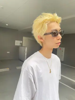 ショート カラー 森田 博樹のヘアスタイル