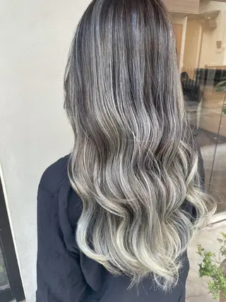 ロング カラー ≫  𝟓 ¹/₄所属・mayo 🐄🌈のヘアスタイル