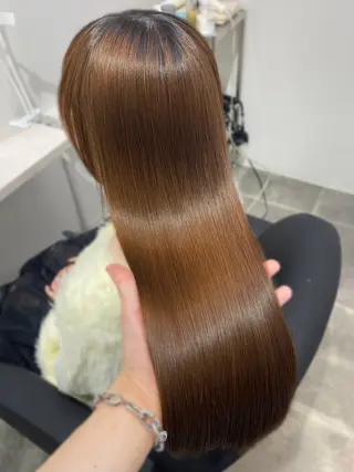 ロング YUZU🎀顔まわり ×レイヤー×髪質改善のヘアスタイル