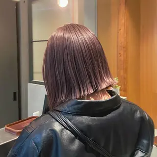 カラー Mori Aimiのヘアスタイル