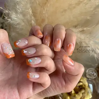 ネイル feliseey 〘フェリシー 〙のネイルデザイン