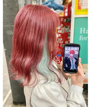 ミディアム カラー GARU-ガル-所属・TSUNO🦖 派手髪/オタク美容師のヘアスタイル