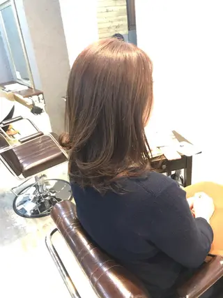 カラー 正分 真美のヘアスタイル