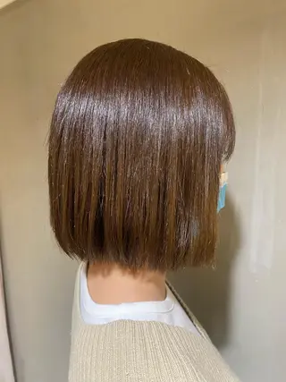 ショート ボブ/透明感カラー 岸本涼奈のヘアスタイル