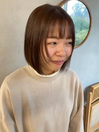 セミロング まお♡レイヤーカット 耳ツボジュエリーのヘアスタイル