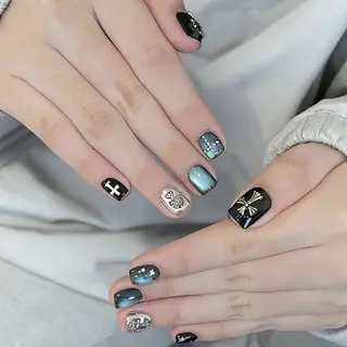 ネイル 鈴木 彩星のネイルデザイン