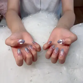 ネイル Nailsalon Lightsのネイルデザイン