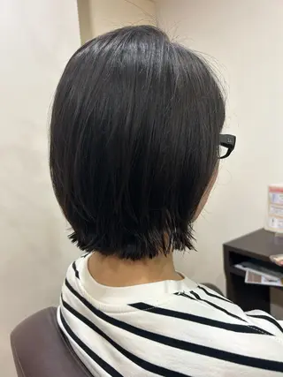 ミディアム CLALA Abeno所属・河上 玲のヘアスタイル
