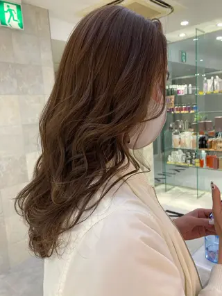 セミロング カラー 田中 あかねのヘアスタイル