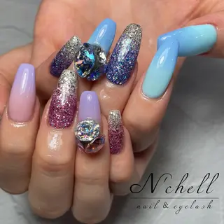 ネイル Nailist Aoiのネイルデザイン