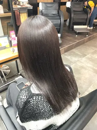 ロング 🌟透け感カラー 髪質改善Ando🌟のヘアスタイル