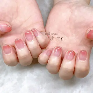 ネイル JiIna nailのネイルデザイン
