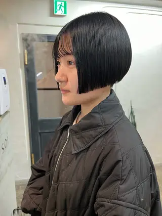 ショート 東のりか/ハイトーン ブリーチカラー/ボブのヘアスタイル