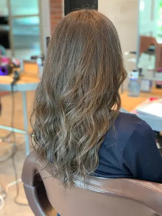 セミロング カラー 🫧髪質改善 講師🫧🍎幹細胞のヘアスタイル