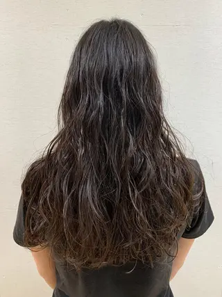 セミロング パーマ 高橋友里亜 /フリーランスのヘアスタイル