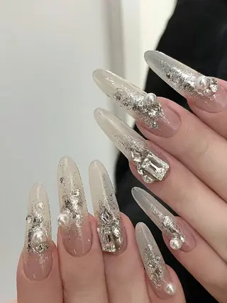 ネイル ネイリストゆか💅 長さだし、深爪矯正のネイルデザイン