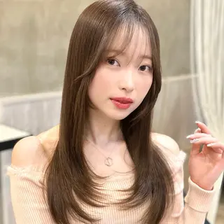 ロング 🌹ハッシュカット、 レイヤー韓国ヘア🌹のヘアスタイル