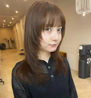 セミロング カラー ホリイ ハルカのヘアスタイル