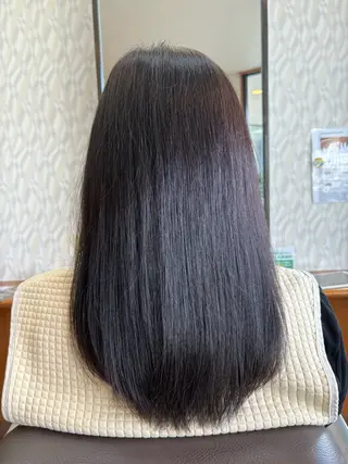 カラー 亀山 来未のヘアスタイル