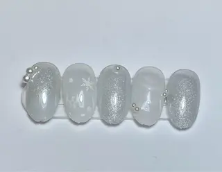 ネイル つ きのネイルデザイン