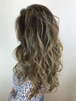 ロング 髪質改善🇰🇷レイ ヤーカット/艶透明髪のヘアスタイル