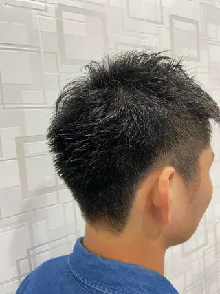 ショート メンズ カットパーマ✂️ 小坂田玲亜のヘアスタイル