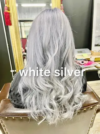 ロング La  Beaute所属・福山 明日哉のヘアスタイル