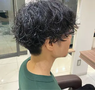 パーマ chinatsu ໒꒱ ‧₊˚のヘアスタイル