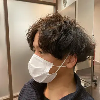 ショート パーマ メンズ 藤森 達也のヘアスタイル