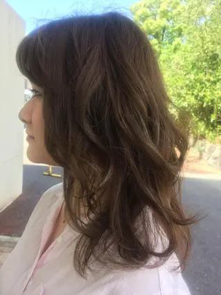 ミディアム カラー 牛島 久美子のマツエク・マツパデザイン